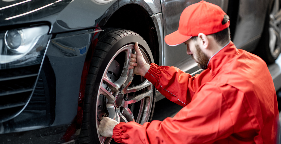 Motor Vehicles Technology Front Adjustment and Tire Training